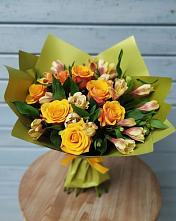 Букет цветов из:  Альстромерии и Розы в Белой Холунице