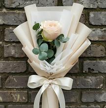 Букет цветов из:  Розы в Белой Холунице