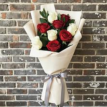 Букет цветов из:  Розы в Белой Холунице