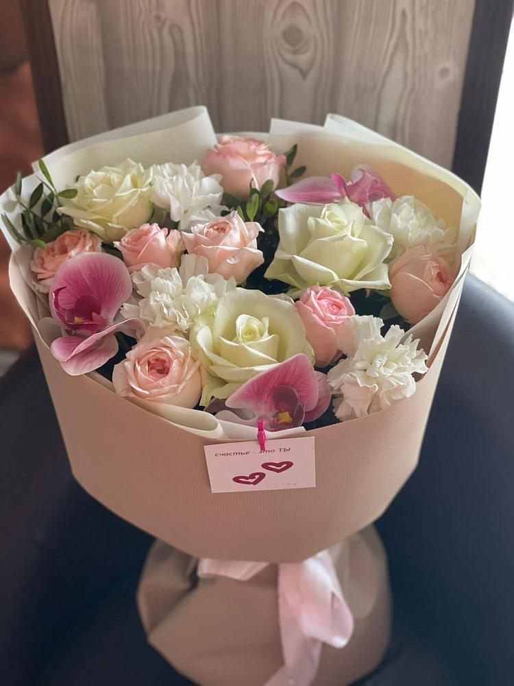 Букет цветов из: Орхидеи, Розы и Гвоздики в Белой Холунице