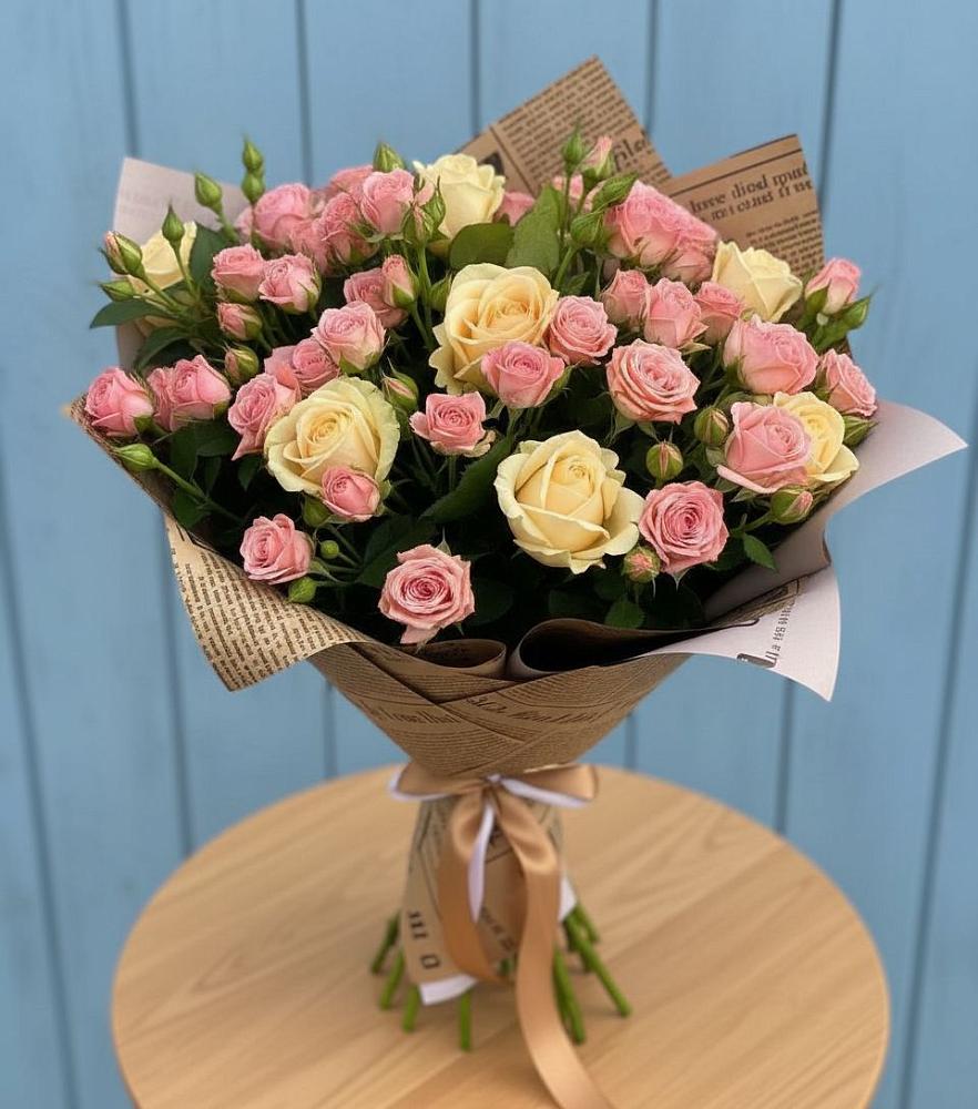 Букет цветов из: Розы в Белой Холунице