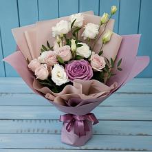 Букет цветов из:  Розы и Лизиантусы #REPLACE_PRED# Белой Холунице