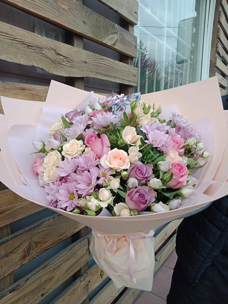 Букет цветов из: Розы и Хризантемы в Белой Холунице