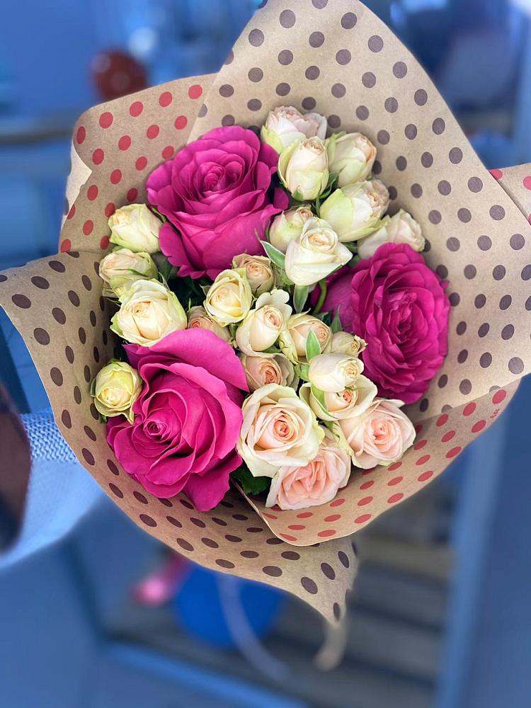 Букет цветов из: Розы в Белой Холунице