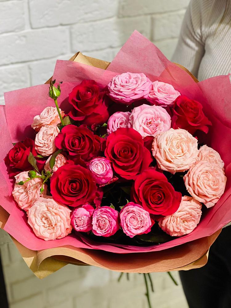 Букет цветов из: Розы в Белой Холунице