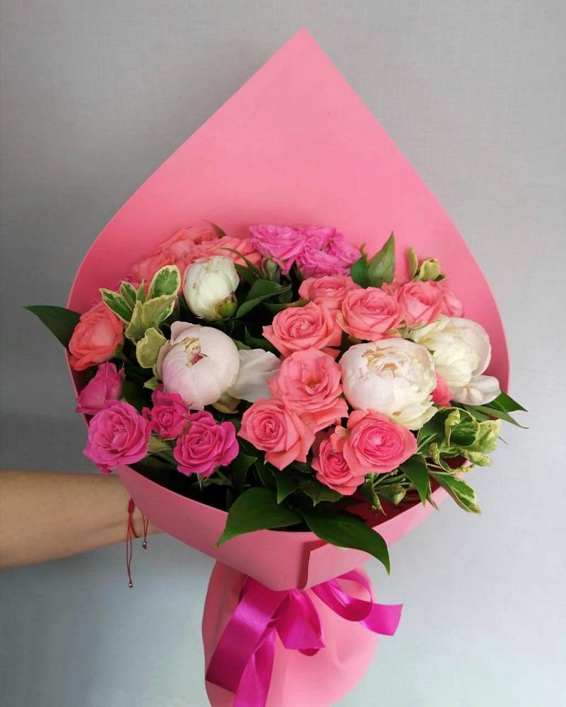 Букет цветов из: Розы в Белой Холунице