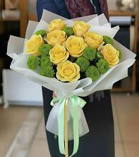 Букет цветов из:  Хризантемы и Розы в Белой Холунице