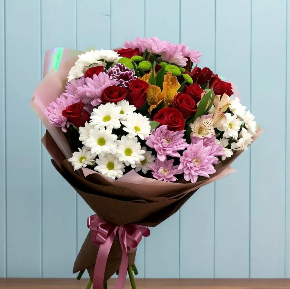 Букет цветов из: Розы, Хризантемы и Альстромерии в Белой Холунице