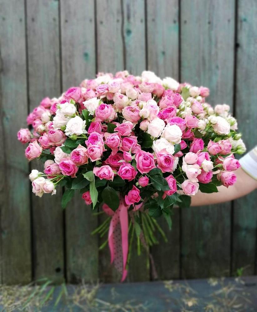 Букет Розовые кустовые розы Натали и Лав Лидия в Белой Холунице