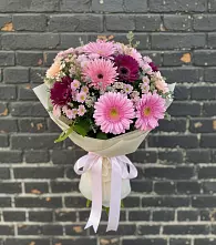 Букет цветов из:  Герберы и Хризантемы в Белой Холунице