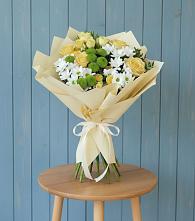 Букет цветов из:  Хризантемы и Розы в Белой Холунице