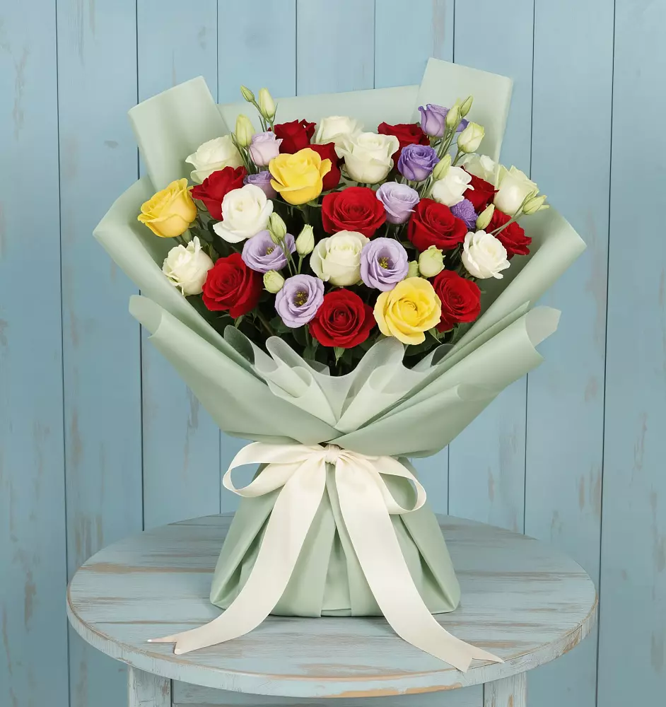 Букет цветов из: Розы в Белой Холунице