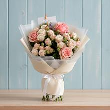 Букет цветов из:  Розы в Белой Холунице