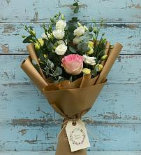 Букет цветов из:  Розы и Лизиантусы #REPLACE_PRED# Белой Холунице