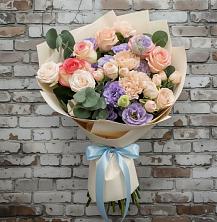 Букет цветов из:  Розы, Лизиантусы и Гвоздики в Белой Холунице