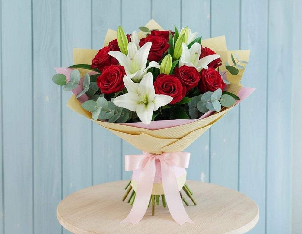 Букет цветов из: Лилии и Розы в Белой Холунице